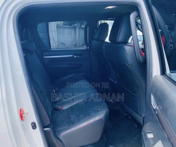 Toyota Hilux Revo Double Cab Deisel 2.4 RWD 2021 White