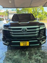 Toyota Land Cruiser LC300 2023 Black for sale