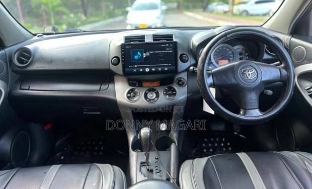 Toyota RAV4 2.0 4x4 2007 Black