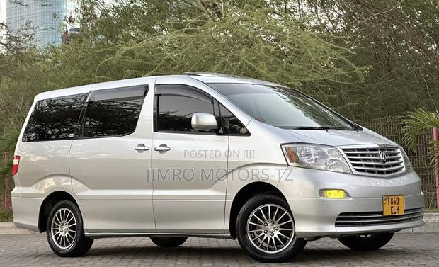 Toyota Alphard 2004 Silver
