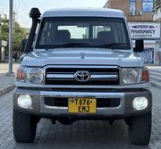 Toyota Land Cruiser 2010 White for sale