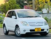 Toyota IST 2004 White for sale