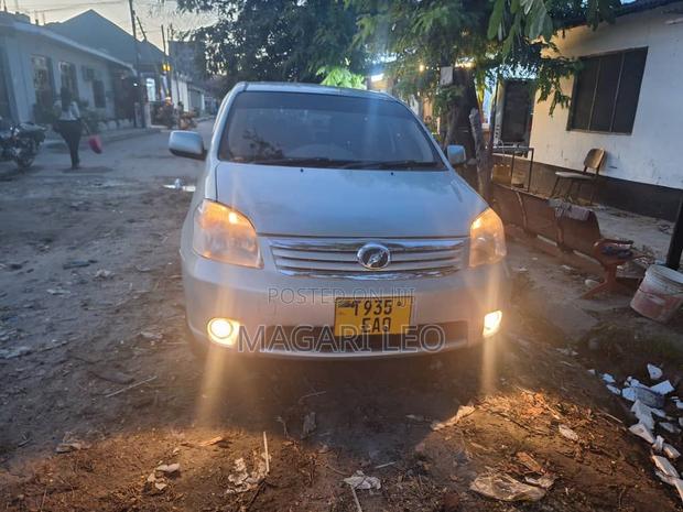 Toyota Raum 2005 Blue