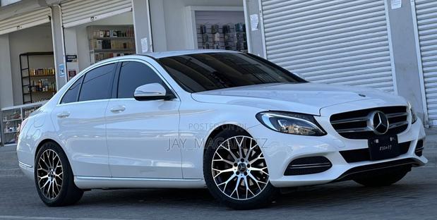 Mercedes-Benz C-Class 2015 White