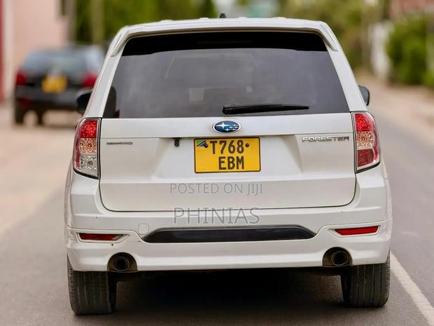 Subaru Forester 2011 White