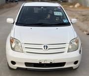 Toyota IST 2003 White for sale