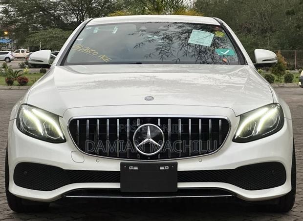 Mercedes-Benz E200 2016 White