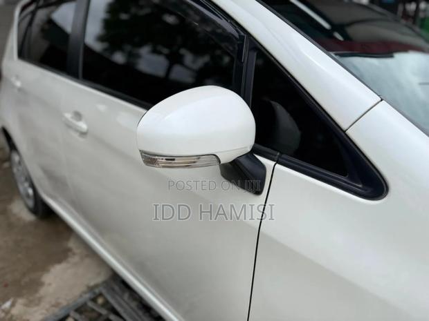 Toyota Ractis 2013 White