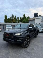 Toyota Hilux 2023 Black for sale