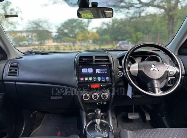 Mitsubishi RVR 2010 Blue