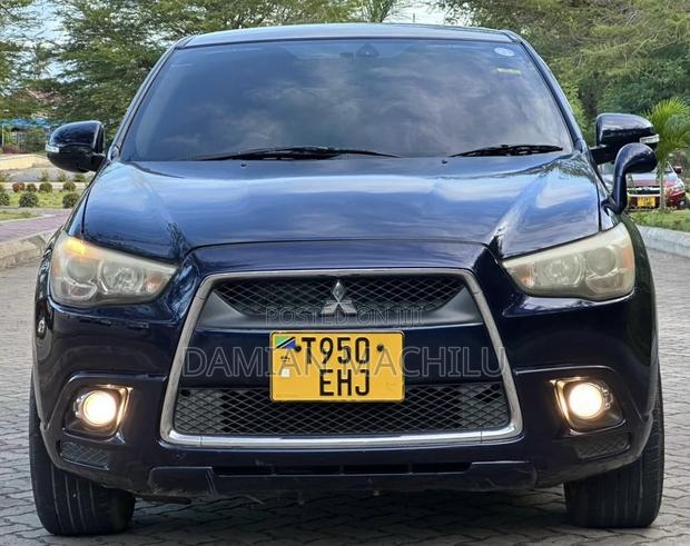 Mitsubishi RVR 2010 Blue