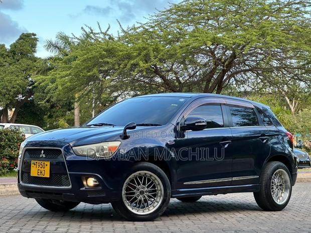 Mitsubishi RVR 2010 Blue