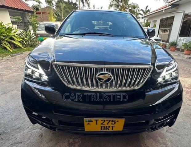 Toyota Harrier 3.0 V6 2005 Black