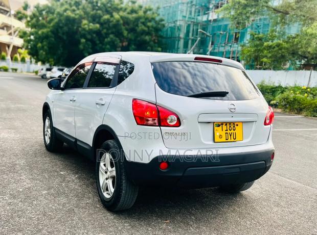Nissan Dualis 2008 White