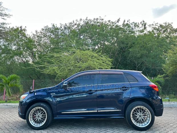 Mitsubishi RVR 2010 Blue