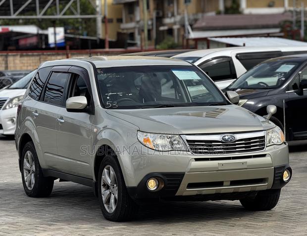 Subaru Forester 2008 Gold