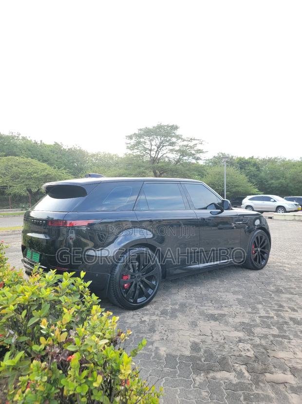 Land Rover Range Rover Sport 2023 Black