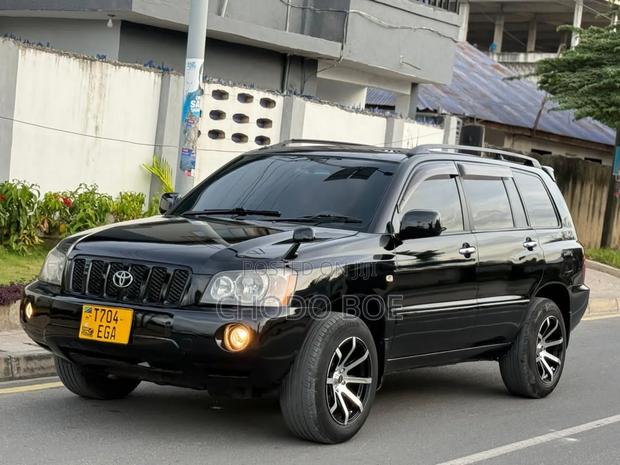 Toyota Kluger 2003 Black