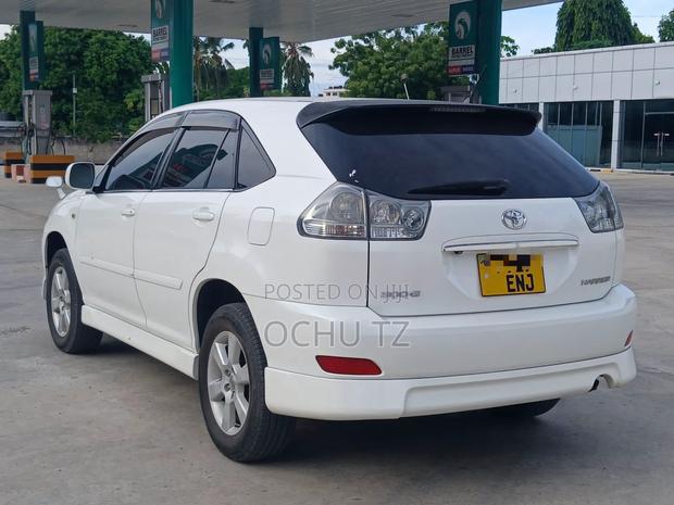 Toyota Harrier 2.4 2007 White