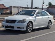 Toyota Crown Royale 2005 White for sale