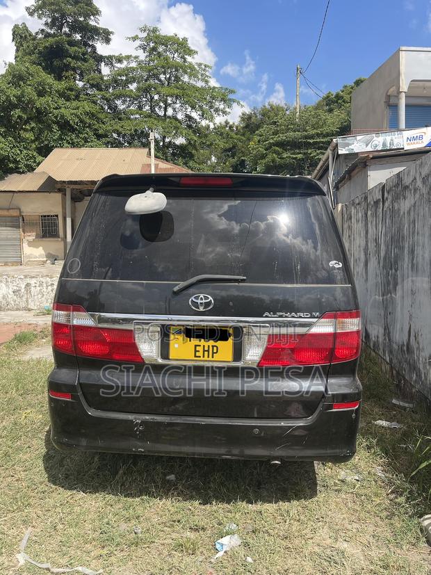 Toyota Alphard 2.4 Petrol AWD 2008 Black