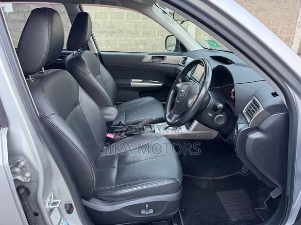 Subaru Forester 2009 Silver