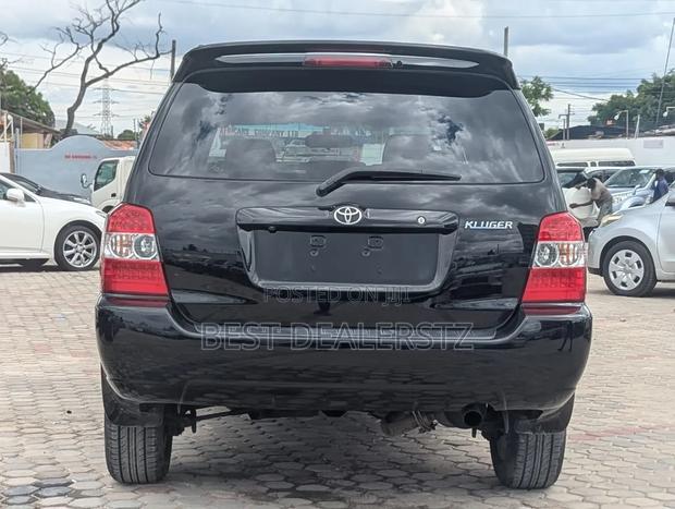 Toyota Kluger 2006 Black