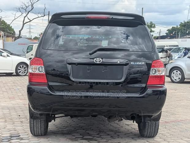 Toyota Kluger 2006 Black