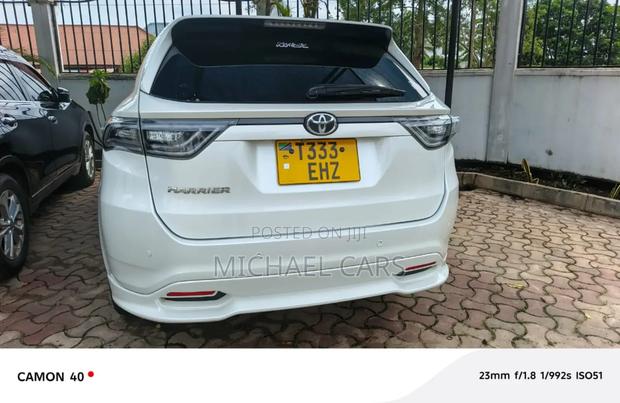 Toyota Harrier 2020 White