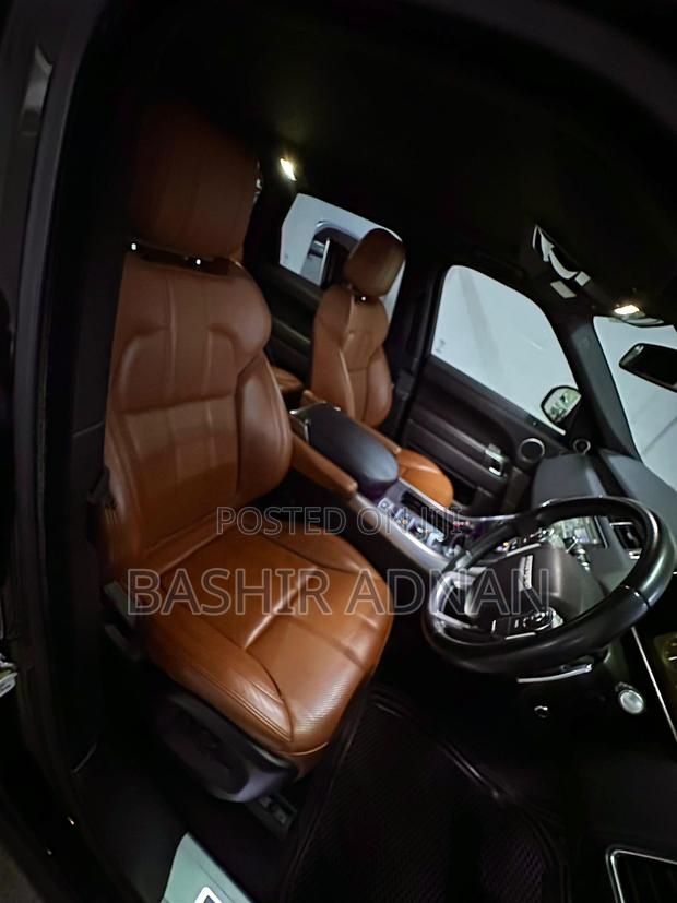 Land Rover Range Rover Sport HSE 4dr SUV 4WD (3.0L 6cyl S/C 8A) 2015 Black