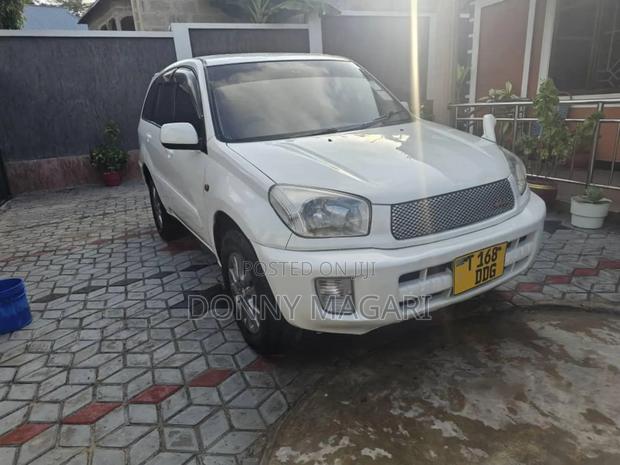 Toyota RAV4 1.8 2004 White