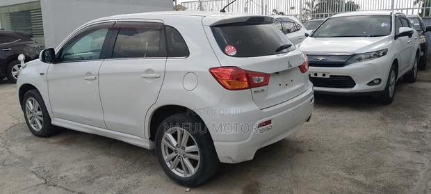 Mitsubishi RVR 2010 White