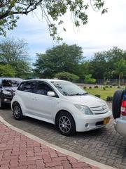 Toyota IST 2002 White for sale