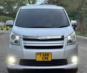 Toyota Noah 2008 Silver for sale