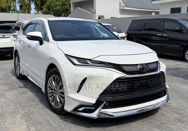Toyota Harrier 2021 Pearl