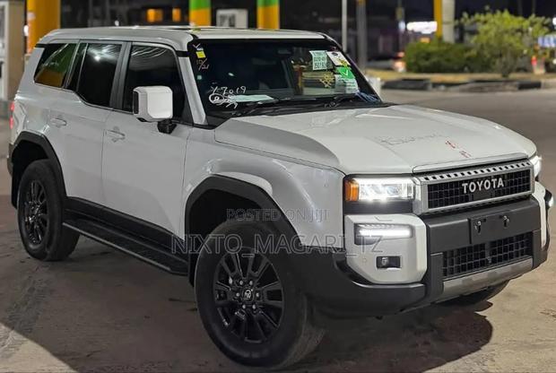 New Toyota Land Cruiser Prado 2024 White