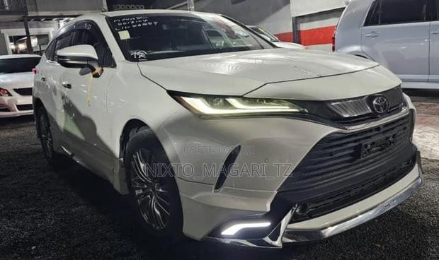 Toyota Harrier 2020 White