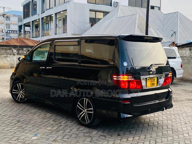 Toyota Alphard 2007 Black