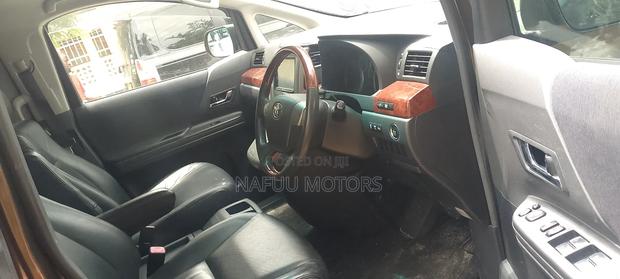 Toyota Alphard 2020 Brown