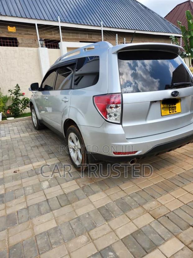 Subaru Forester 2.0D X 2009 White