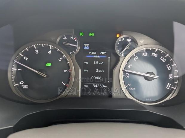 Toyota Land Cruiser Prado 2.7 2019 Off white