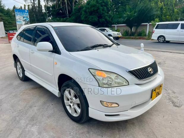 Toyota Harrier 2.4 2006 White
