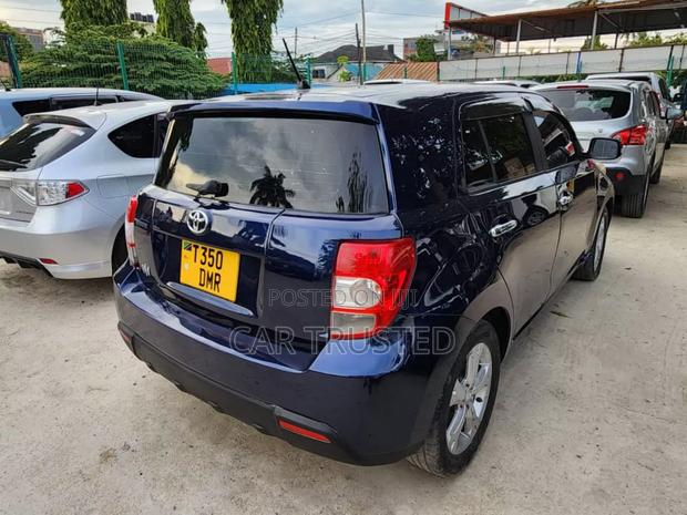 Toyota IST 2009 Blue