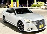 Toyota Crown 2014 Silver for sale