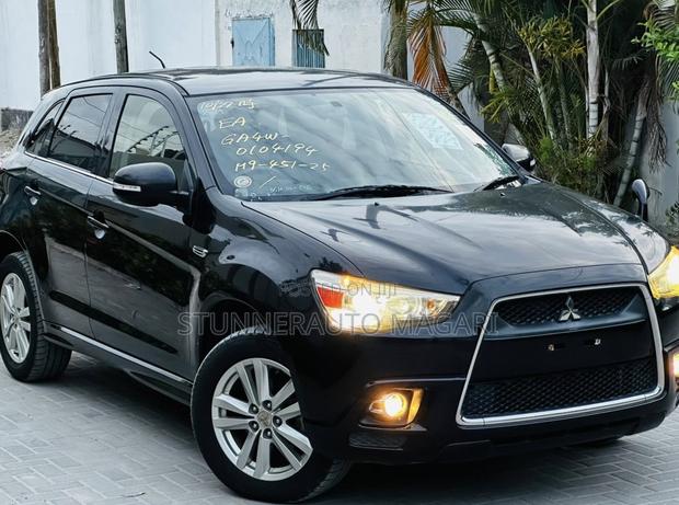 Mitsubishi RVR 2.0 2012 Black