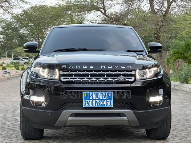 Land Rover Range Rover Evoque Pure Plus AWD 2013 Black