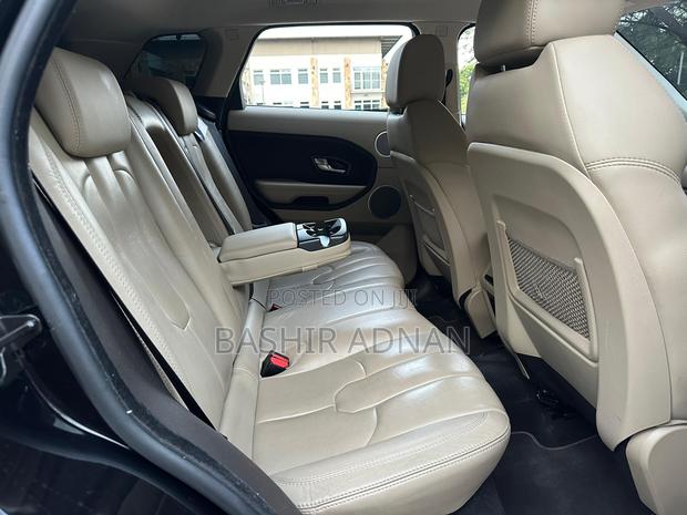 Land Rover Range Rover Evoque Pure Plus AWD 2013 Black