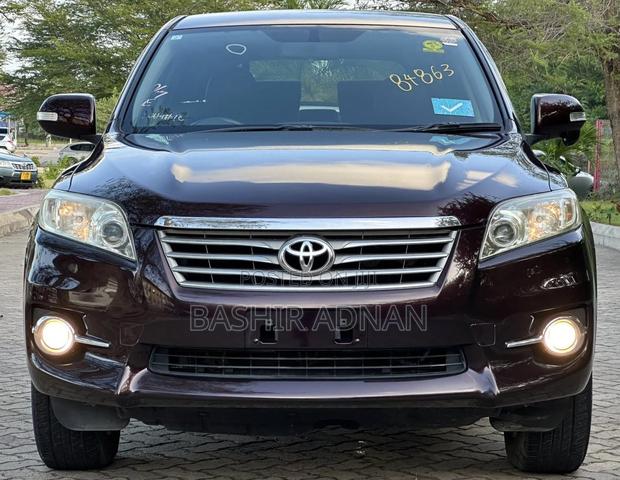 Toyota Vanguard 2011 Black