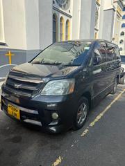 Toyota Noah 2005 Black for sale