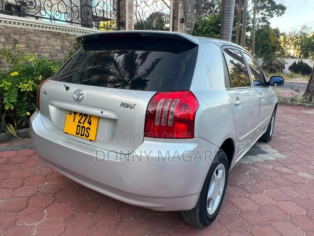 Toyota Corolla RunX 1.5 X AWD 2005 Silver